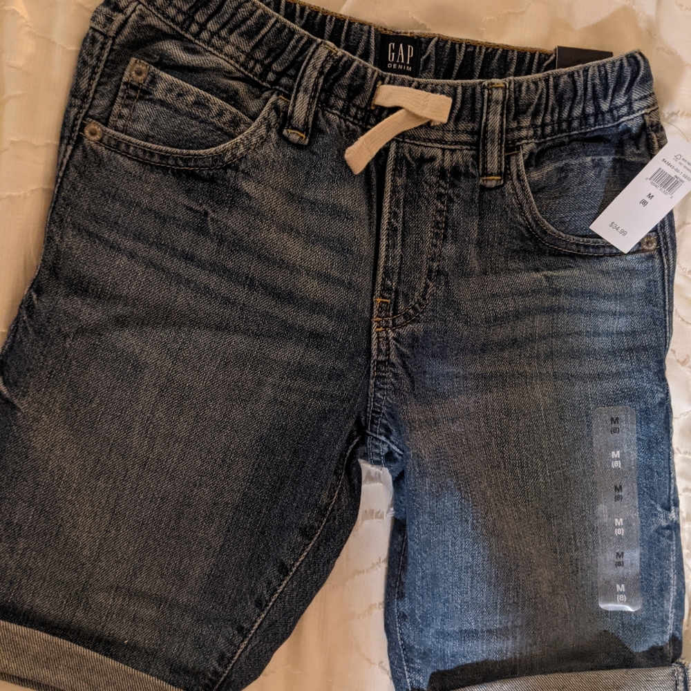 Gap shorts